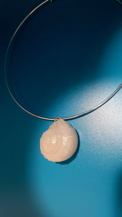 Perl White Pendant