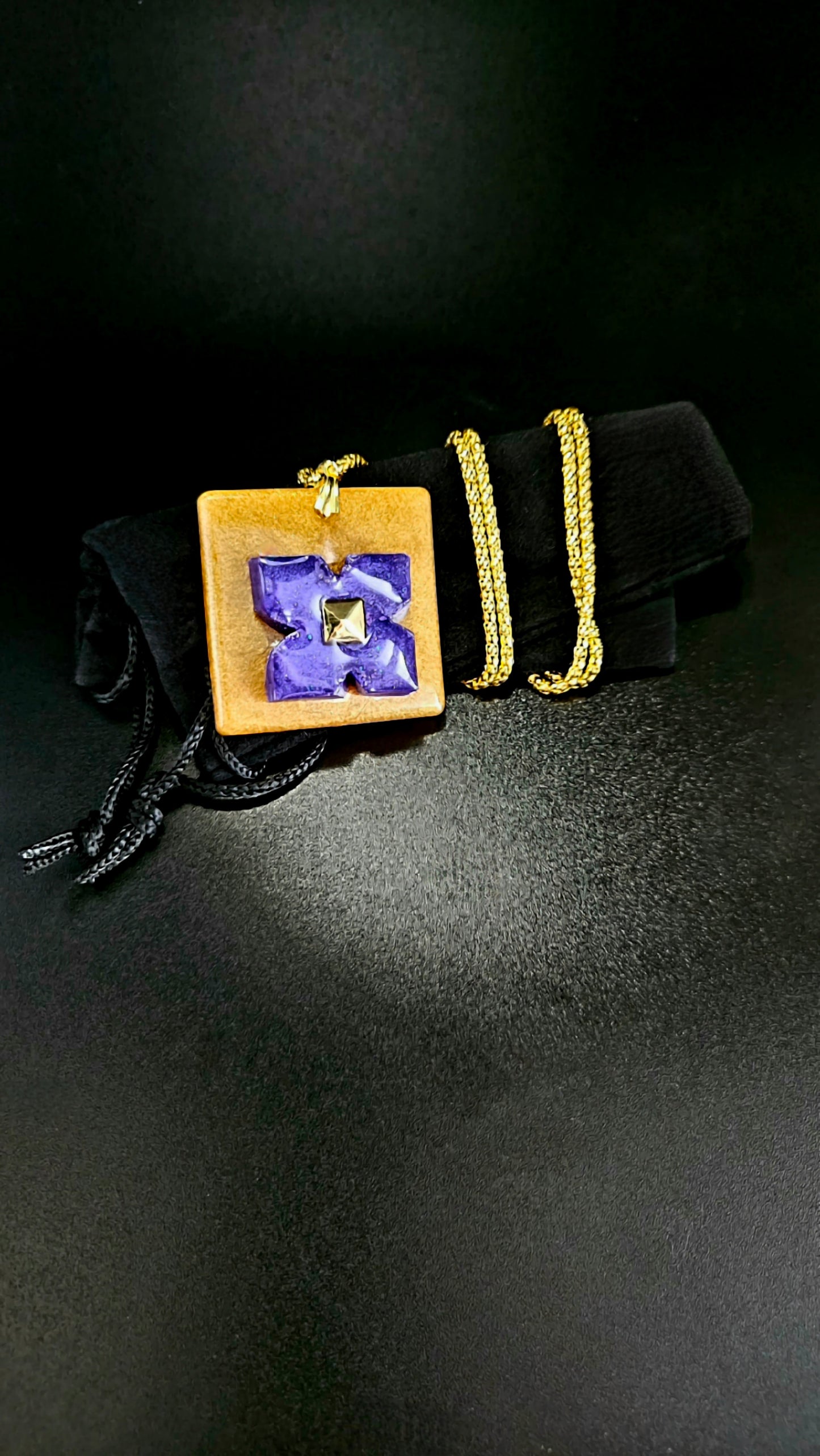 Violet Pendant